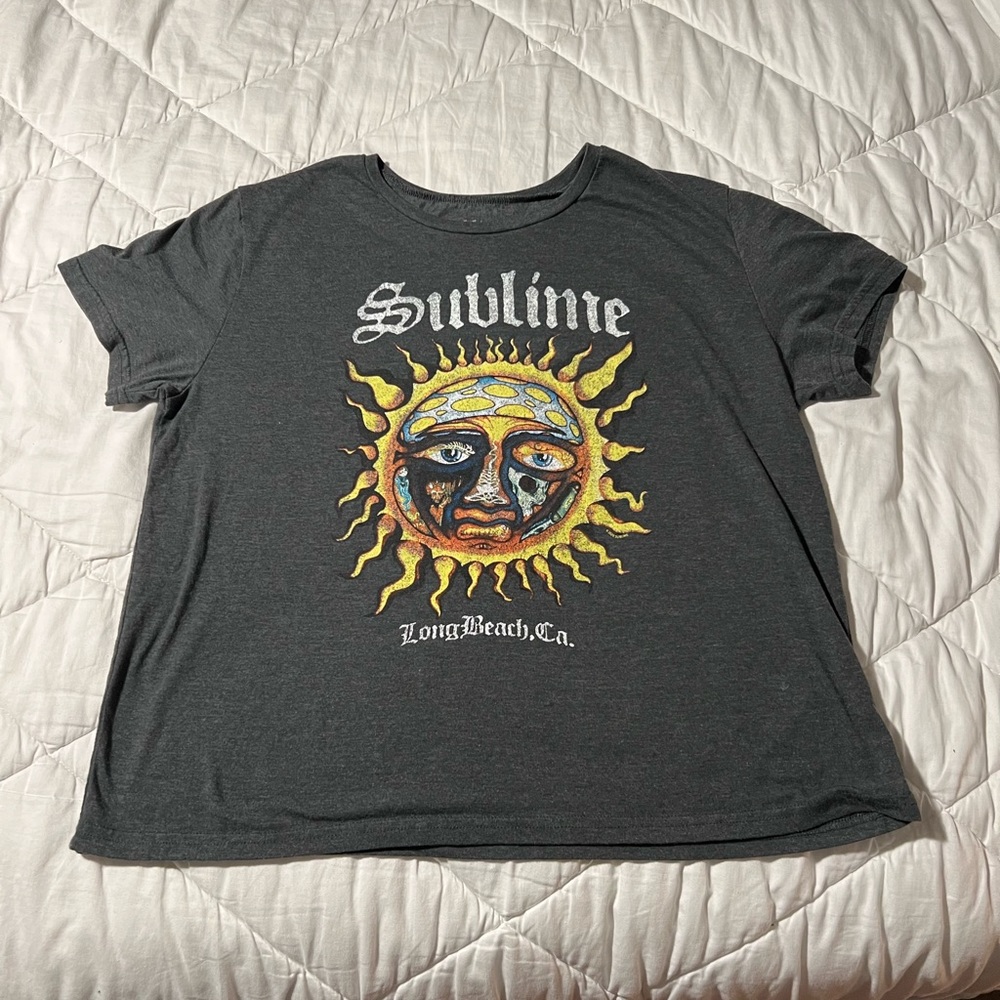 sublime cropped 2XL tee (fits like regular L)